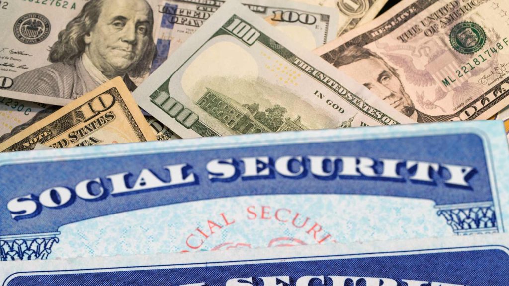 Retirement 15 Years from Now: What Will Your Social Security Be?